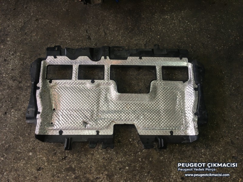 CİTROEN C3 A51 MOTOR ALT MUHAFAZASI 