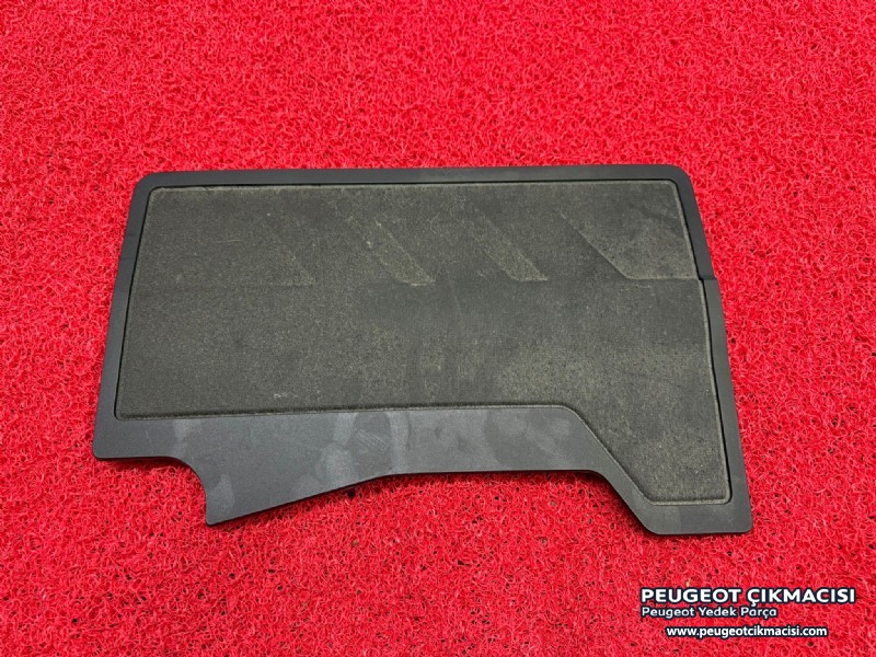 CİTROEN C4 X MOTOR ÜST KORUMA KAPAĞI 1.2 BENZİNLİ 9825492380