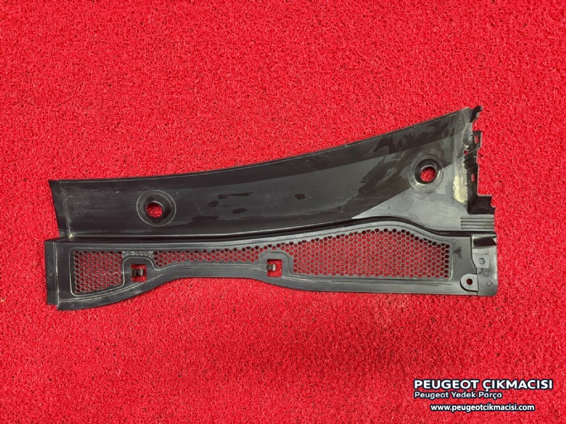 CİTROEN C4 X ÖN  CAM ALT IZGARASI SOL 9860046080 98207945XT