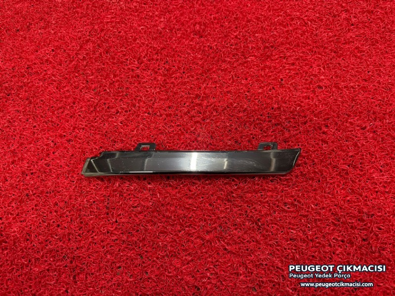 CİTROEN C4 X ÖN TAMPON SOL FAR NİKELAJI 98348299VD 9834829980