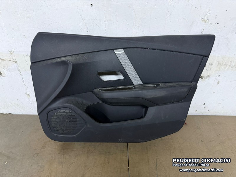 CİTROEN C4 X SAĞ ÖN KAPI DÖŞEMESİ 98353274ZD