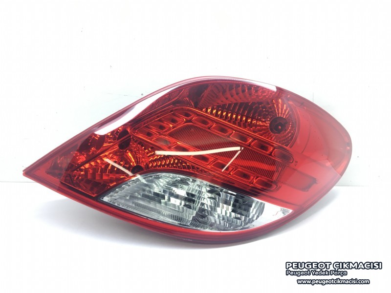 PEUGEOT 207 STOP LAMBASI LEDLİ SAĞ 