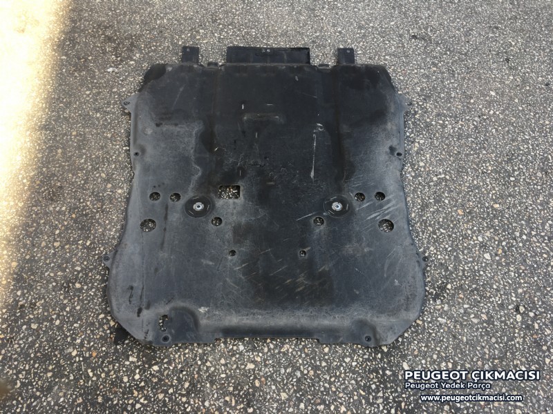 PEUGEOT 3008 P84E MOTOR ALT MUHAFAZASI 