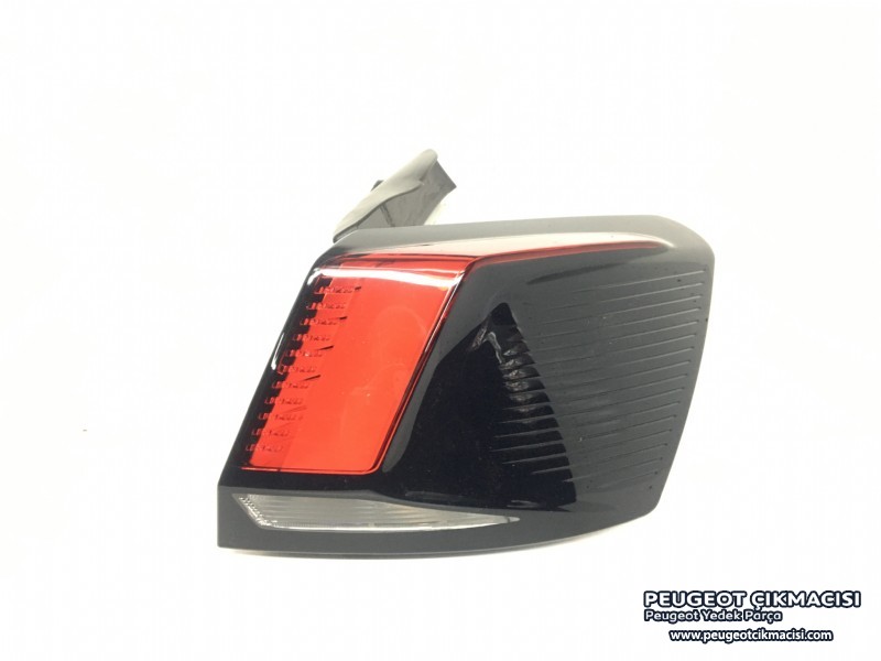 PEUGEOT 3008 P84E STOP LAMBASI SAĞ DIŞ 