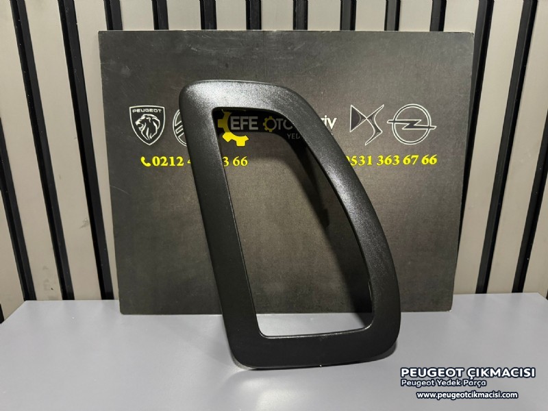 PEUGEOT 307 KOLTUK AİRBAG ÇERÇEVE ÇITASI SAĞ 