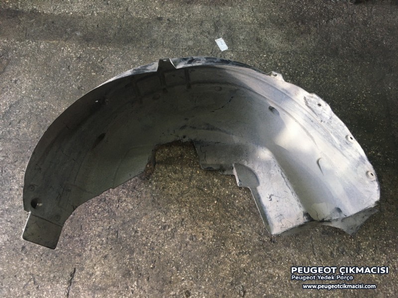 PEUGEOT 5008 P87E ÇAMURLUK DAVLUMBAZI SOL ARKA 